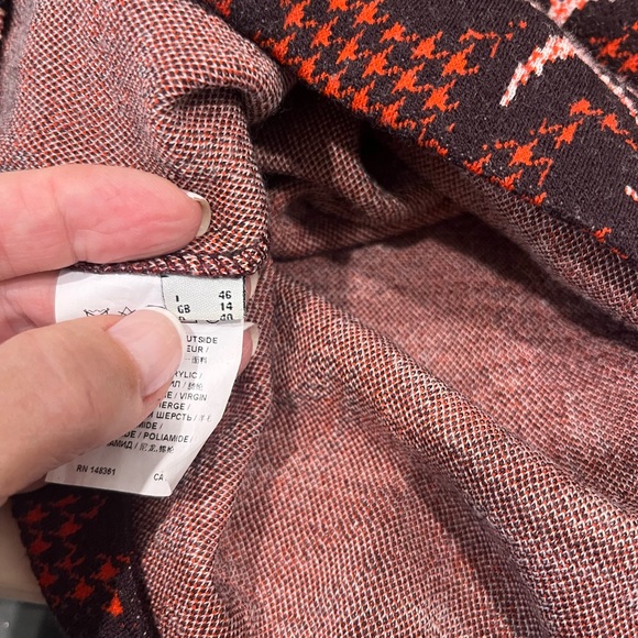 Pinko Textured Top - Picture 5 of 11